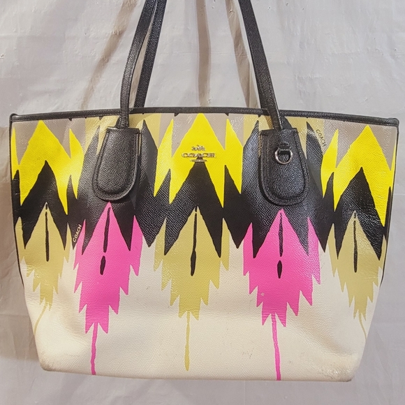 💖RARE💖 Authentic Coach Geometric Aztec Print City Tote Bag - Picture 1 of 13
